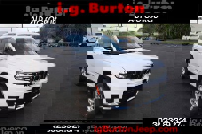 Used 2023 Jeep Grand Cherokee L Laredo