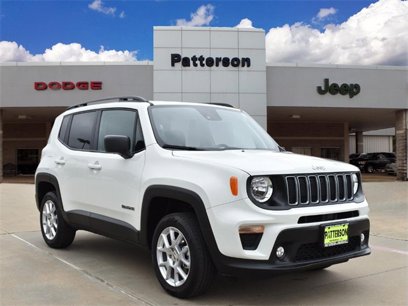 Used 2023 Jeep Renegade Latitude w/ Premium Group