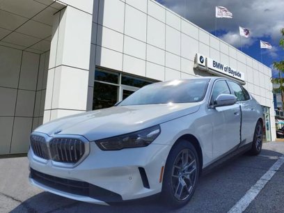 New 2025 BMW i5 xDrive40 w/ Premium Package