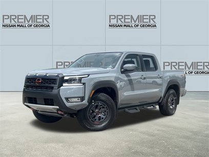 New 2025 Nissan Frontier PRO-4X w/ Pro Convenience Package
