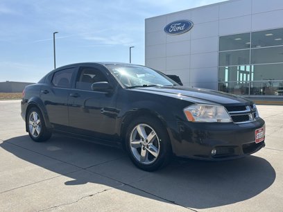 Used 2011 Dodge Avenger Lux