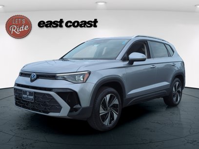 New 2025 Volkswagen Taos SE