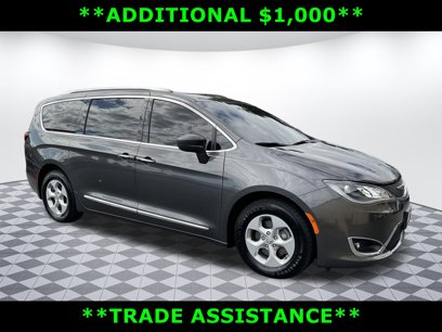 Used 2017 Chrysler Pacifica Touring-L Plus