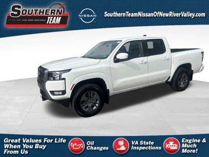 New 2025 Nissan Frontier SV w/ SV Convenience Package