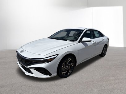 New 2025 Hyundai Elantra SEL