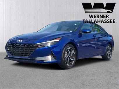 Certified 2023 Hyundai Elantra Limited w/ Preferred Accessory Package