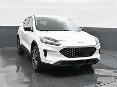Used 2021 Ford Escape SE w/ SE Sport Appearance Package