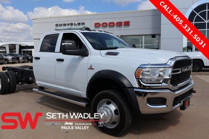 New 2024 RAM 5500 Tradesman w/ Chrome Appearance Group