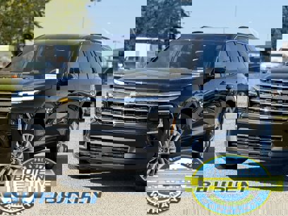 New 2025 Chevrolet Traverse LT w/ Driver Confidence Package