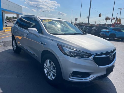 Used 2021 Buick Enclave Essence w/ Sound and Sites Package image 7
