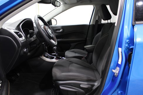 Used 2019 Jeep Compass Sport w/ Tech Group image 3