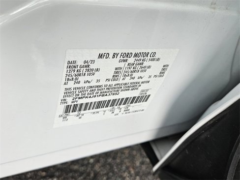 Used 2023 Ford Edge SEL image 18