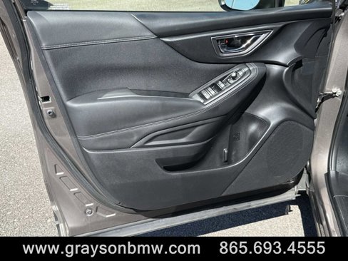 Used 2022 Subaru Forester Premium image 11