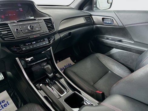 Used 2017 Honda Accord Sport Special Edition image 22