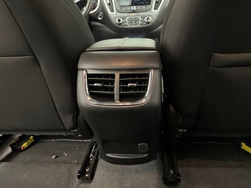 Used 2024 Chevrolet Malibu LT image 19