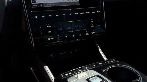 Used 2022 Hyundai Tucson Limited image 29