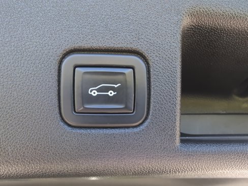 Used 2020 Chevrolet Equinox LT image 22