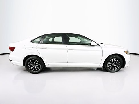Used 2021 Volkswagen Jetta S w/ Driver Assistance Package image 10