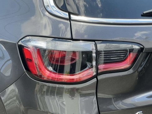 Certified 2021 Jeep Compass Limited w/ Sun and Sound Group image 8