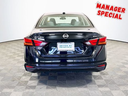 Used 2023 Nissan Altima 2.5 SV image 7