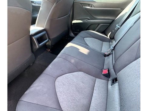 Used 2021 Toyota Camry LE image 8