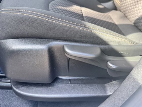 Used 2020 GMC Terrain SLE image 18
