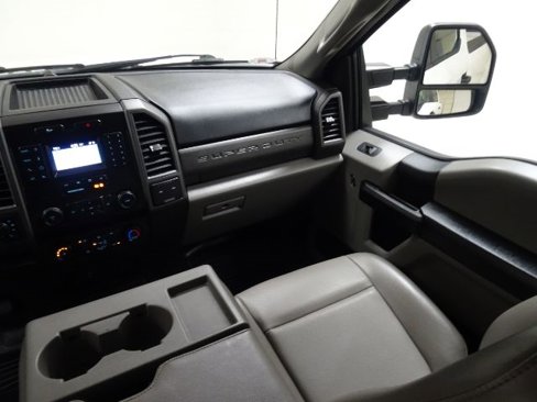Used 2020 Ford F250 XL w/ Power Equipment Group image 36