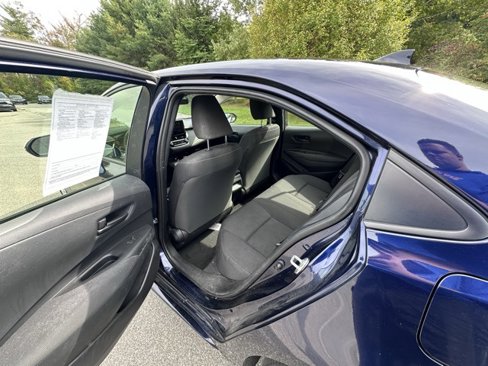 Used 2023 Toyota Corolla LE image 10