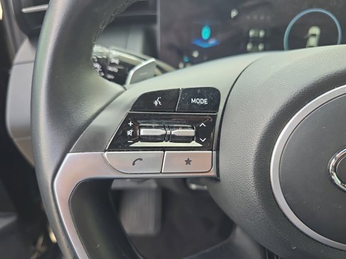 Used 2022 Hyundai Santa Cruz SEL Premium image 15