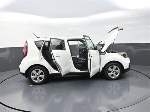 Used 2019 Kia Soul image 42