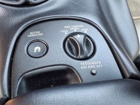 Used 2001 Chevrolet Corvette Convertible w/ Preferred Equipment Group2 image 17