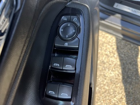 Used 2022 Chevrolet Equinox Premier image 28