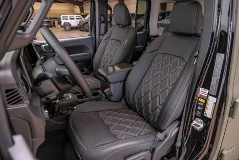 Used 2024 Jeep Wrangler Unlimited Sport image 12