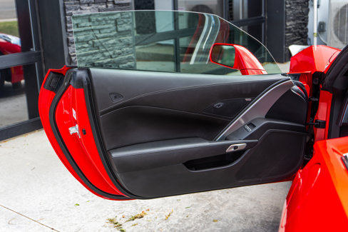 Used 2015 Chevrolet Corvette Stingray Coupe image 15