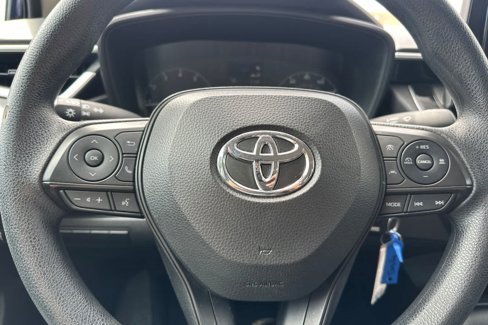 Used 2024 Toyota Corolla LE image 22
