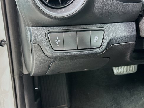 Used 2023 Kia Forte LXS image 16