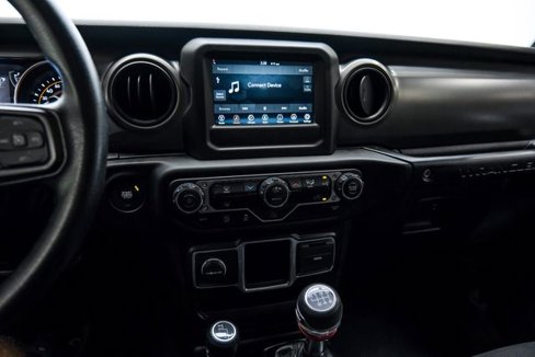 Used 2023 Jeep Wrangler Sport image 53