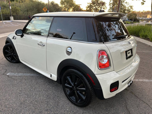 Used 2012 MINI Cooper S image 3