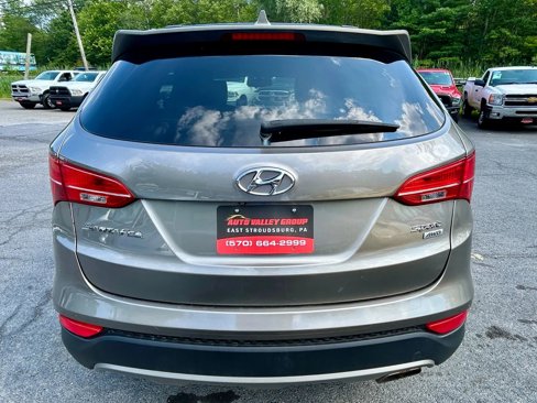 Used 2015 Hyundai Santa Fe Sport w/ Option Group 03 image 7