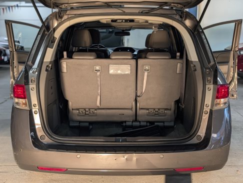 Used 2015 Honda Odyssey Touring image 24