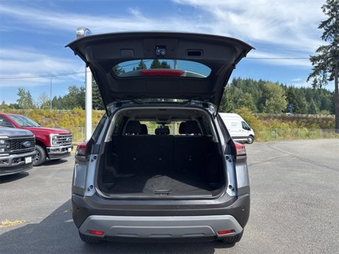 Used 2023 Nissan Rogue SV image 22