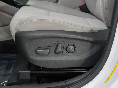 Used 2016 Hyundai Tucson Sport image 19