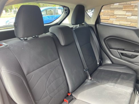 Used 2018 Ford Fiesta SE image 25
