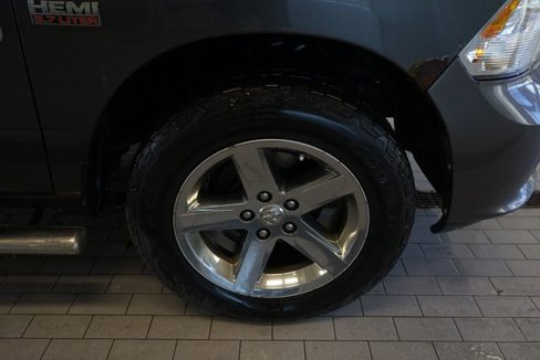 Used 2014 RAM 1500 Express image 16