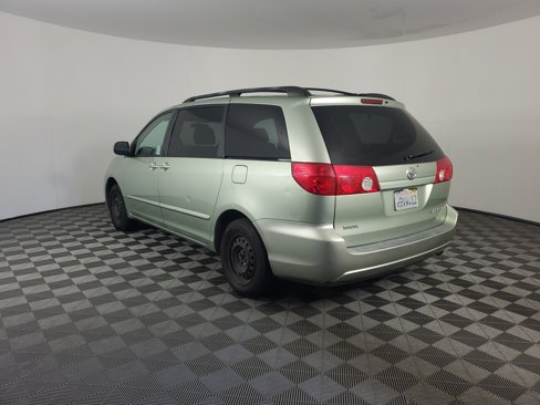Used 2008 Toyota Sienna LE image 6