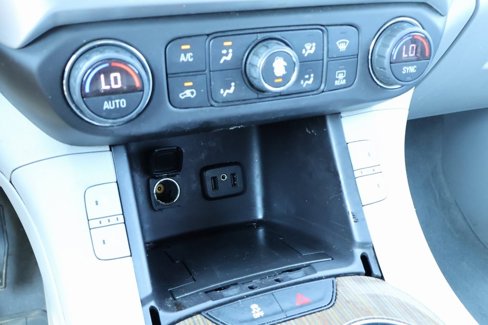 Used 2019 GMC Acadia SLE w/ Driver Alert Package I image 15
