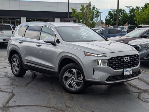 Used 2023 Hyundai Santa Fe SEL image 2
