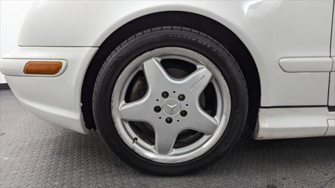 Used 2002 Mercedes-Benz CLK 430 Coupe image 22