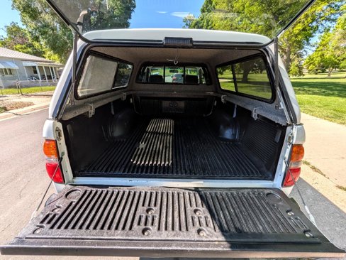 Used 2002 Toyota Tacoma 4x4 Xtracab V6 w/ SR5 Pkg w/ Chrome Pkg image 12