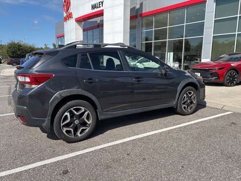Used 2018 Subaru Crosstrek 2.0i Limited image 3